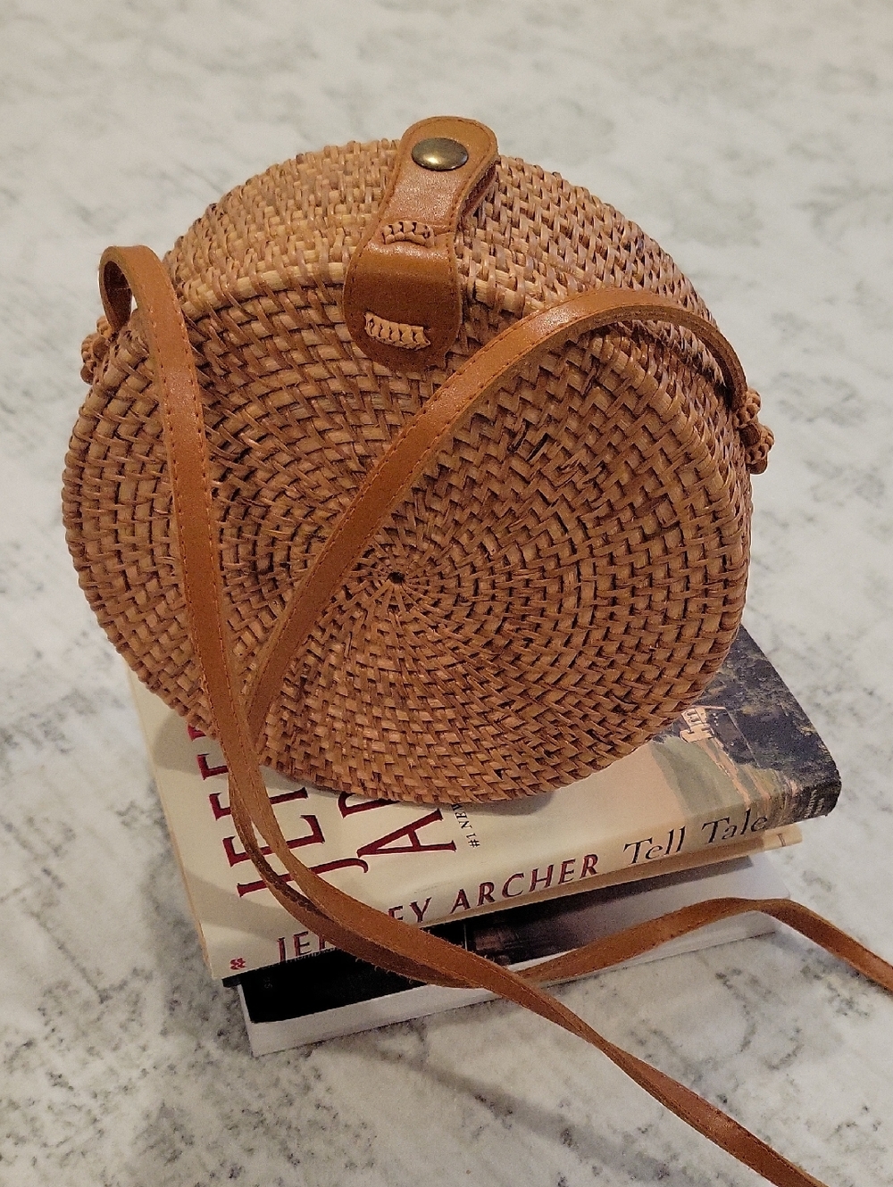 Handwoven Round Crossbody Bag in Tan
